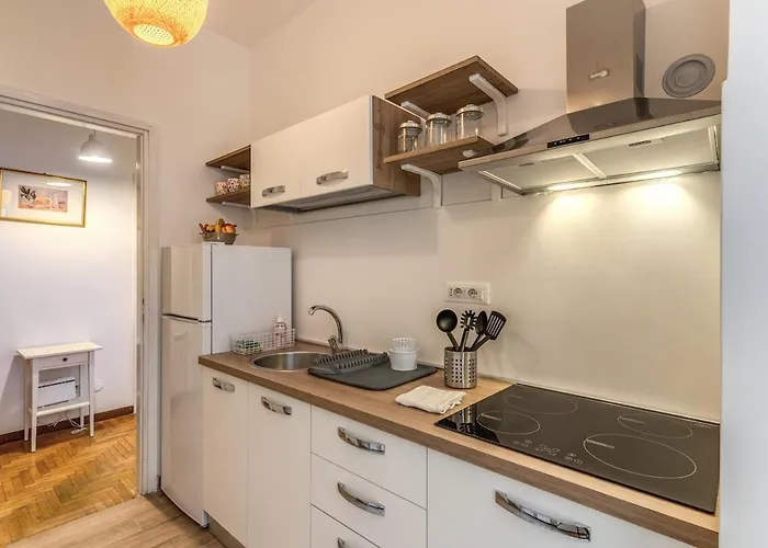 Apartment Dimora Lunetta - Modern Flat In Vatican District *